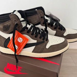 나이키 조던 1 트레이비스 스캇 레트로 하이 OG SP