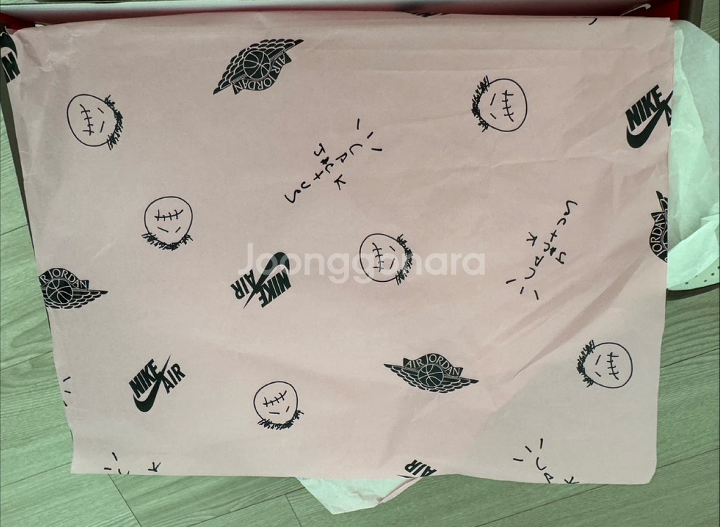 나이키 조던 1 트레이비스 스캇 레트로 하이 OG SP--4