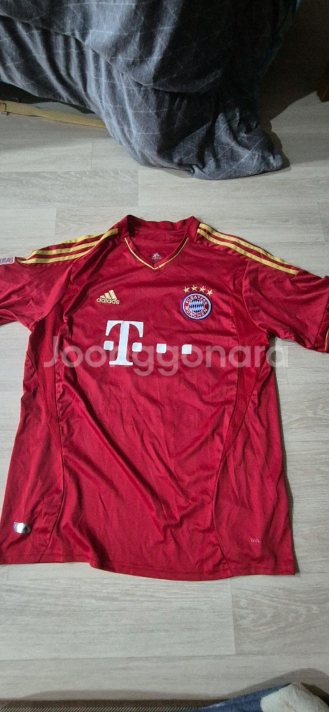 뭰헨 유니폽 팝니다--0