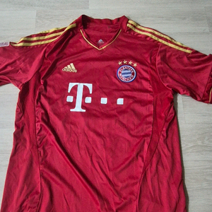 뭰헨 유니폽 팝니다