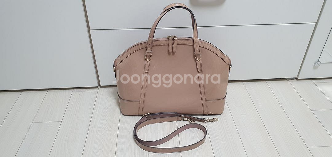 구찌 마이크로구찌시마 페이턴트 니스 돔 사첼 백 판매--0