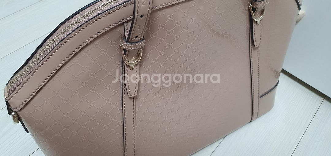 구찌 마이크로구찌시마 페이턴트 니스 돔 사첼 백 판매--4