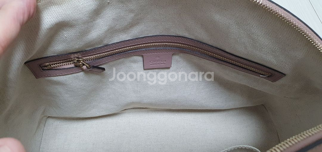 구찌 마이크로구찌시마 페이턴트 니스 돔 사첼 백 판매--5