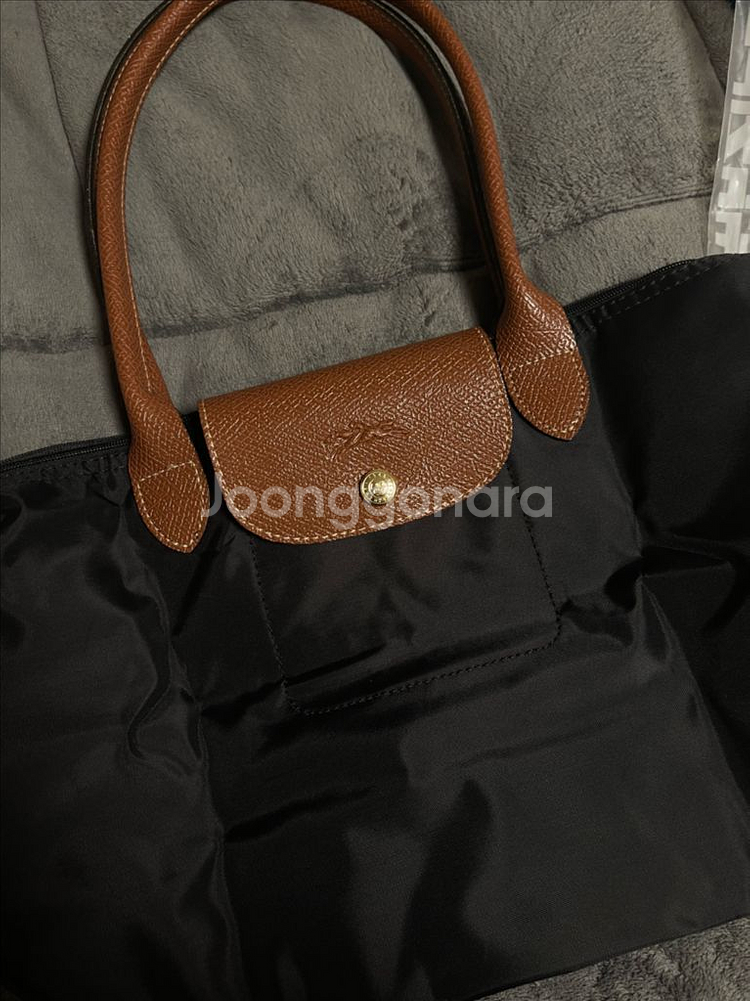 [새상품]롱샴 플리아쥬 오리지널 숄더백 M 블랙--0