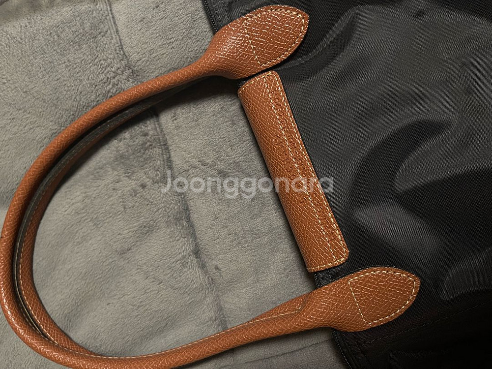 [새상품]롱샴 플리아쥬 오리지널 숄더백 M 블랙--3