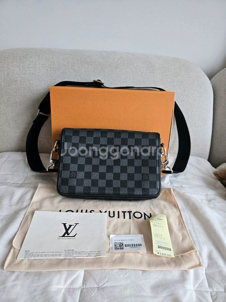 루이비통 스튜디오 메신저백--0