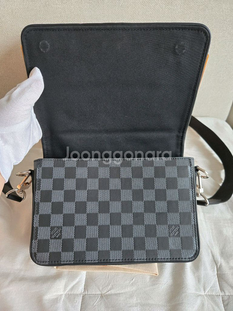 루이비통 스튜디오 메신저백--6