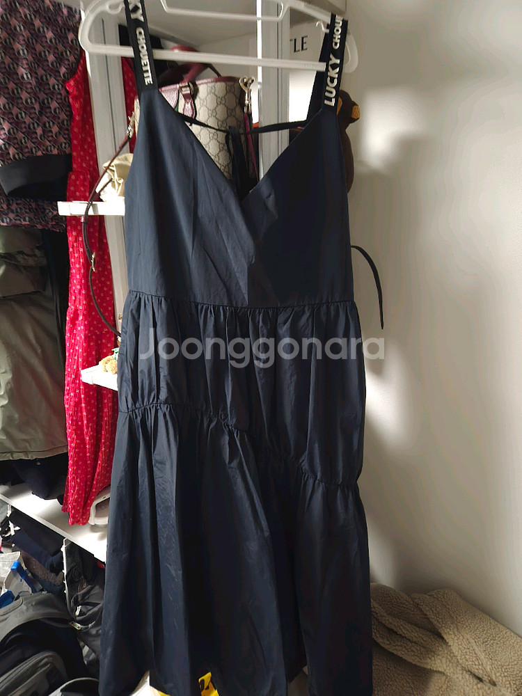 럭키슈에뜨 원피스팝니다--0