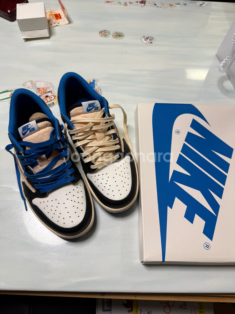 나이키 트래비스 스캇 로우 255--1