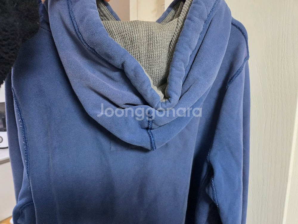 아베크롬비 블루 후드 L사이드 판매합니다--2