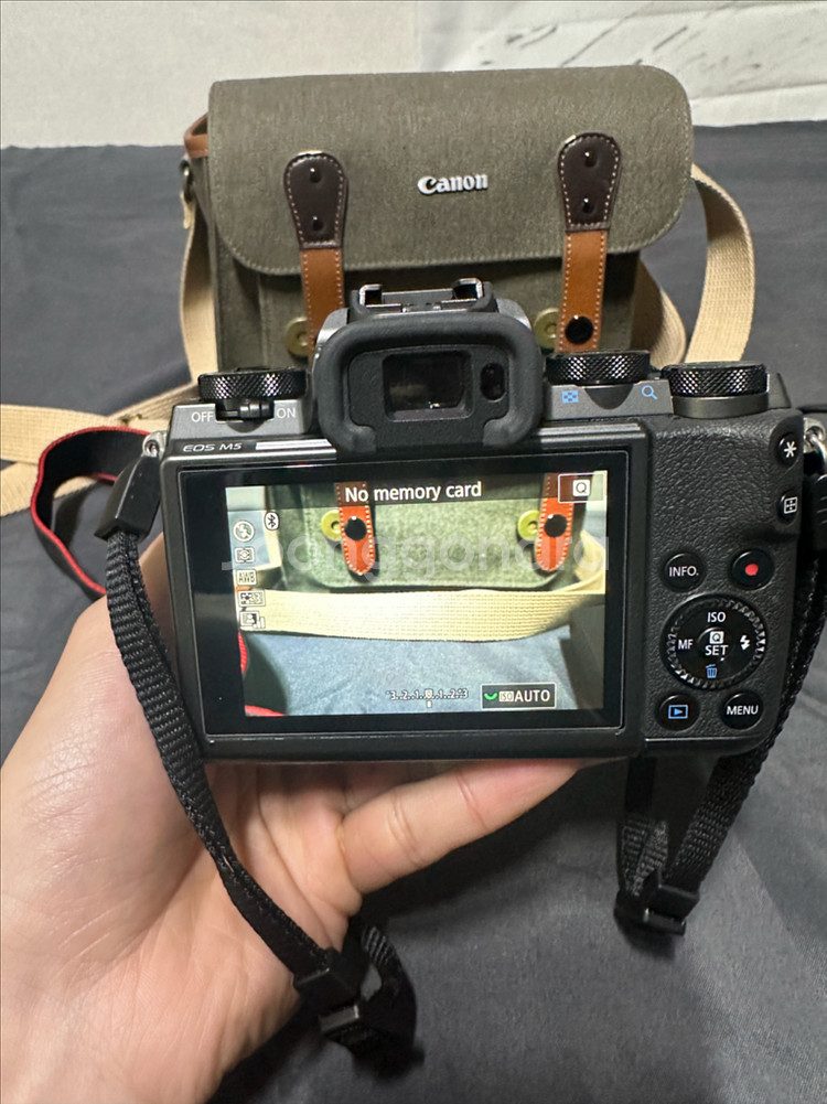 캐논 EOS M5 미러리스 카메라 세트--2