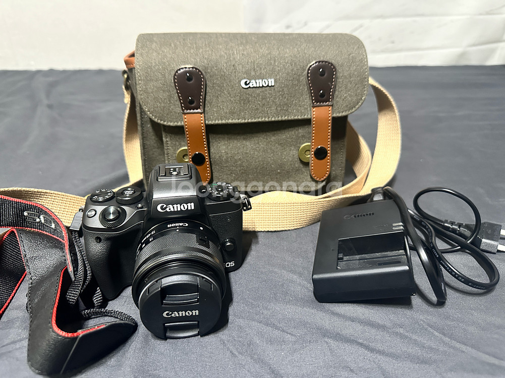 캐논 EOS M5 미러리스 카메라 세트--0