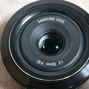 삼성 NX 30mm 단렌즈