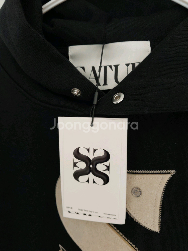 SATUR 새터 후드티 블랙 새상품--0