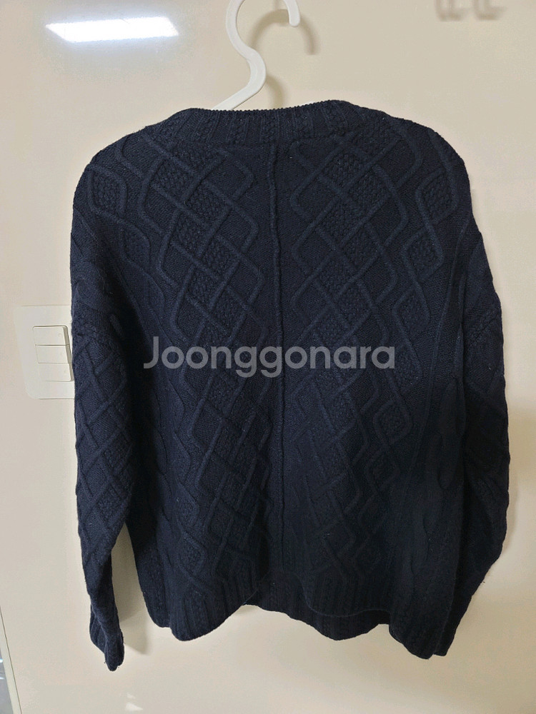 바토너 블랙 두툼 케이블 울니트 남성95~100사이즈 상태굿--1