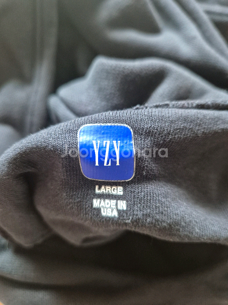 엔지니어드 바이 발렌시아가 도브 후드티 L사이즈--4