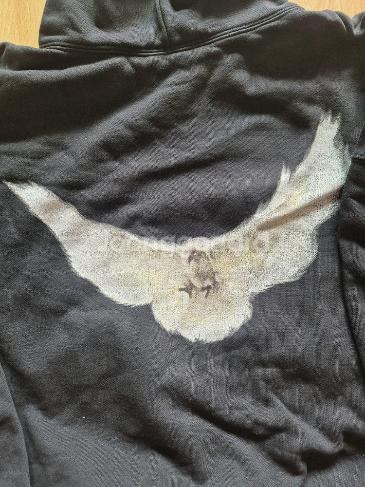 엔지니어드 바이 발렌시아가 도브 후드티 L사이즈--3