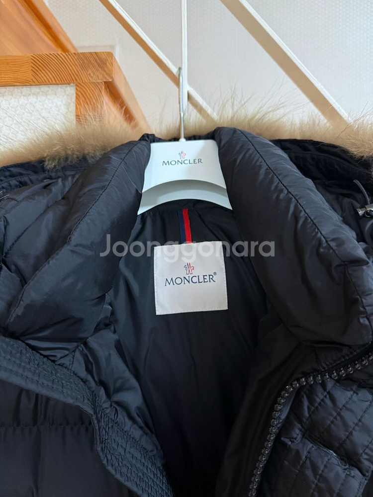 [4] 23 / 24 몽클레어 클루니 Cluny 패딩 블랙 리얼퍼--2