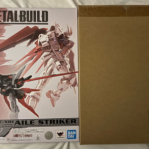 메탈빌드 건담 에일 스트라이커 팩