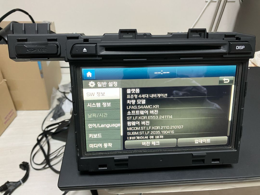 LF 쏘나타 8인치 AVN 네비 무출 이미지