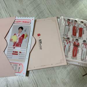 중국아이돌 시대소년단 TNT x 미니소 콜라보 포카, 아크릴 스탠드