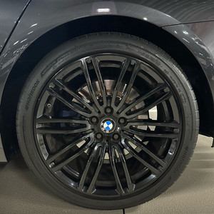 BMW 664m 19인치 휠타이어 팝니다