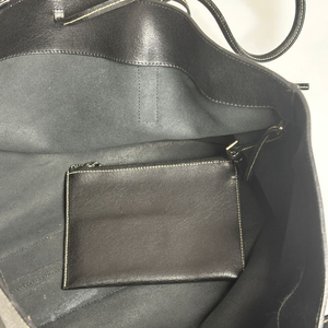 Prada 프라다 블랙 레더 토트백