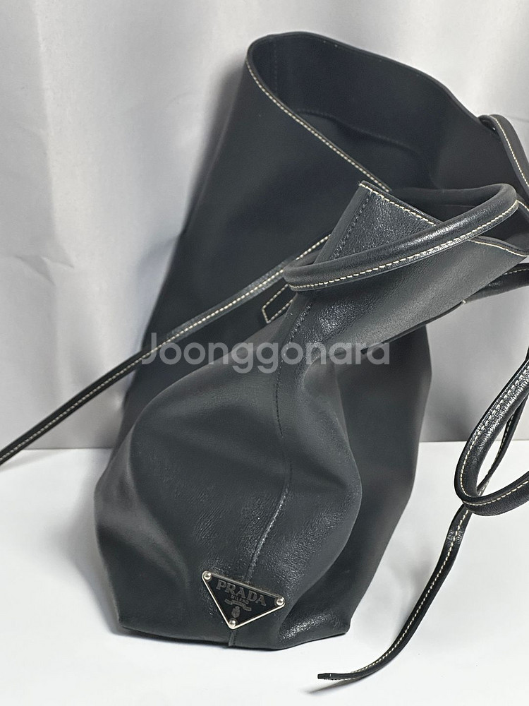 Prada 프라다 블랙 레더 토트백--5