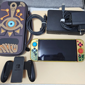 닌텐도 스위치 OLED 본체 + 젤다 케이스+파우치