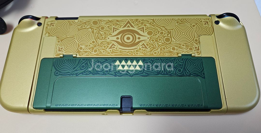 닌텐도 스위치 OLED 본체 + 젤다 케이스+파우치--2