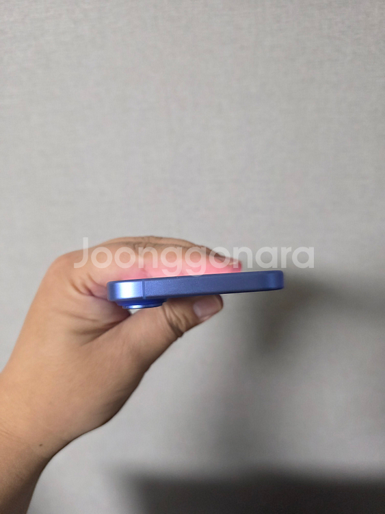 아이폰16 블루 128기가 SS급 팝니다(배터리100%)--4