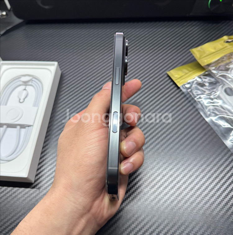 아이폰16프로 256GB 블랙티타늄 (풀박스)--2