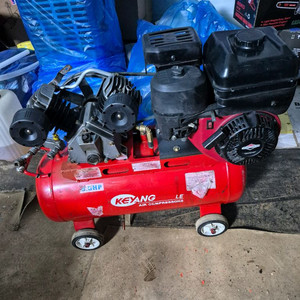 뱅가드 엔진 50리터 콤프레샤