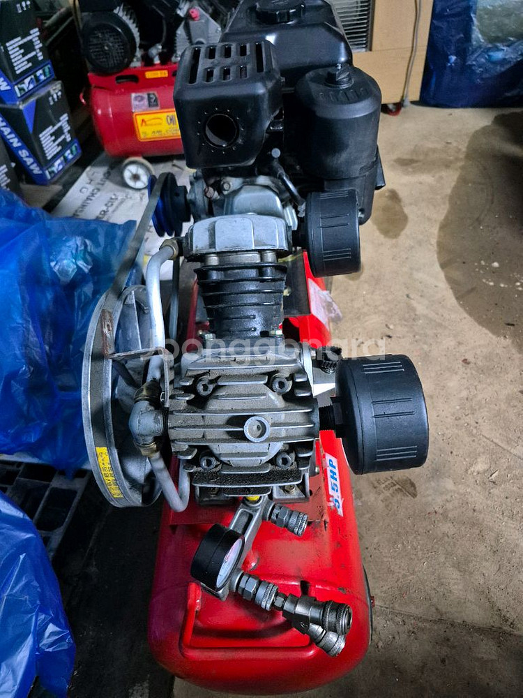 뱅가드 엔진 50리터 콤프레샤--1