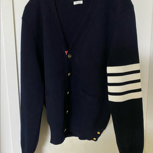 (정품)(새상품급)톰브라운 밀라노스티치 네이비 금장 가디건 2사이즈