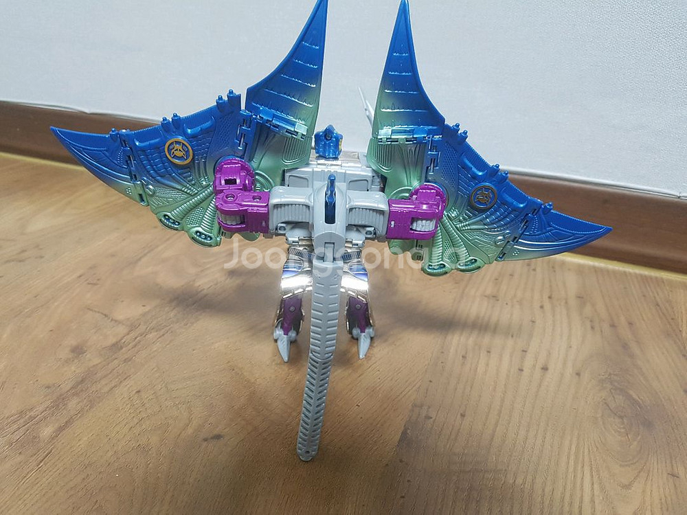 트랜스포머 비스트워즈 TM2 뎁스차지 팝니다--7