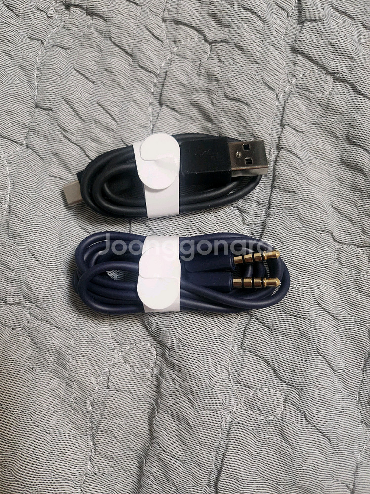 [거의새것] 스컬캔디 크러셔 이보 블루투스 헤드폰팝니다--4