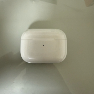 에어팟프로2세대 본체 (네고 가능)