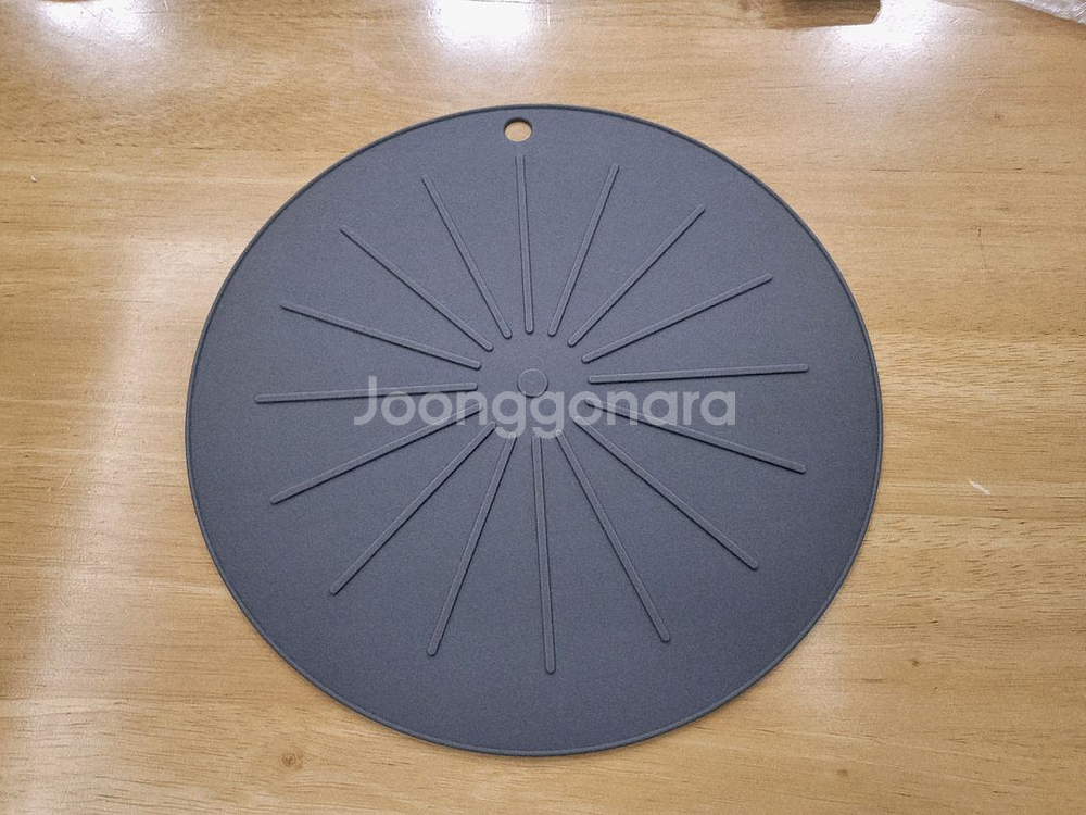 국산 인덕션 실리콘 매트 25cm 9900원--0