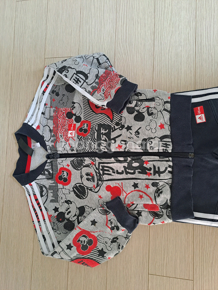 아디다스 미키마우스 디즈니 콜라보 져지 세트 90사이즈--6