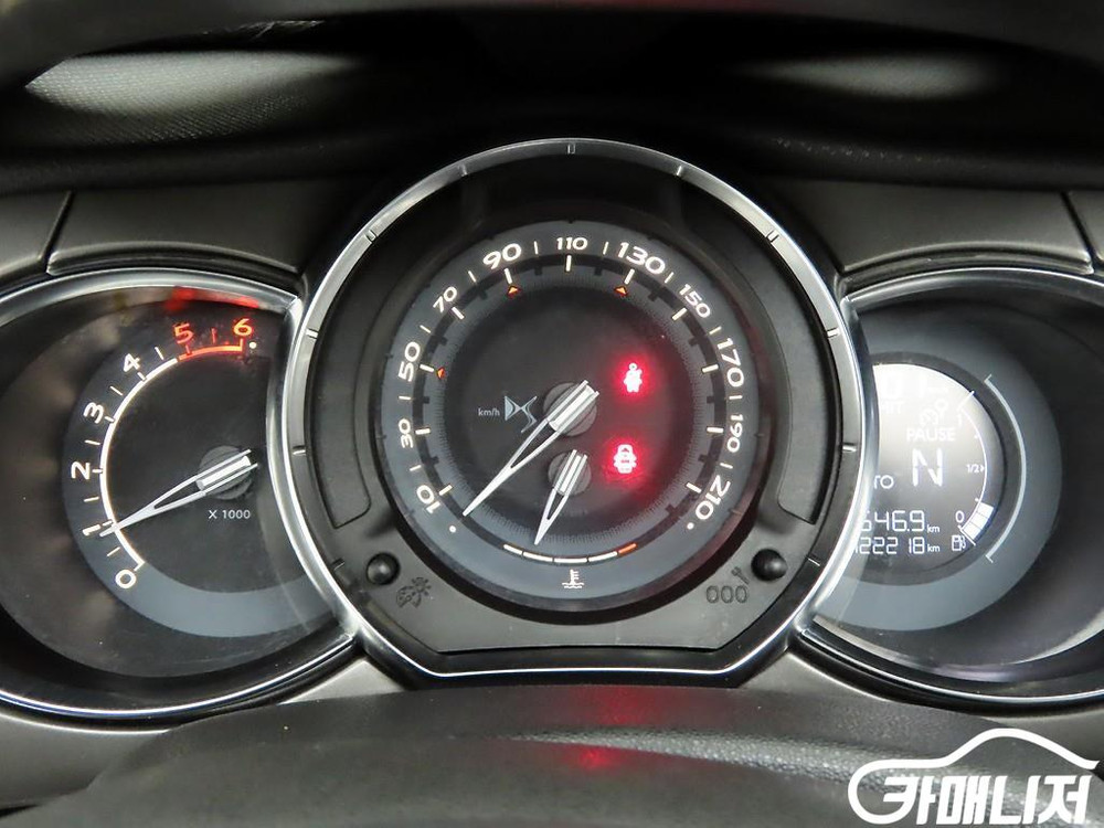 [시트로엥]DS3 카브리오 1.6 BlueHDi 소 시크 #가을특가 이미지