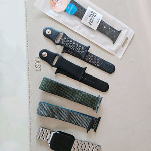 애플워치 SE2 44mm 셀룰러 + 스트랩 여러개