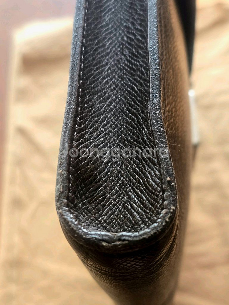 루이비통 타이가 라귀토 도큐먼트 슬림 서류 가방 클러치백--8