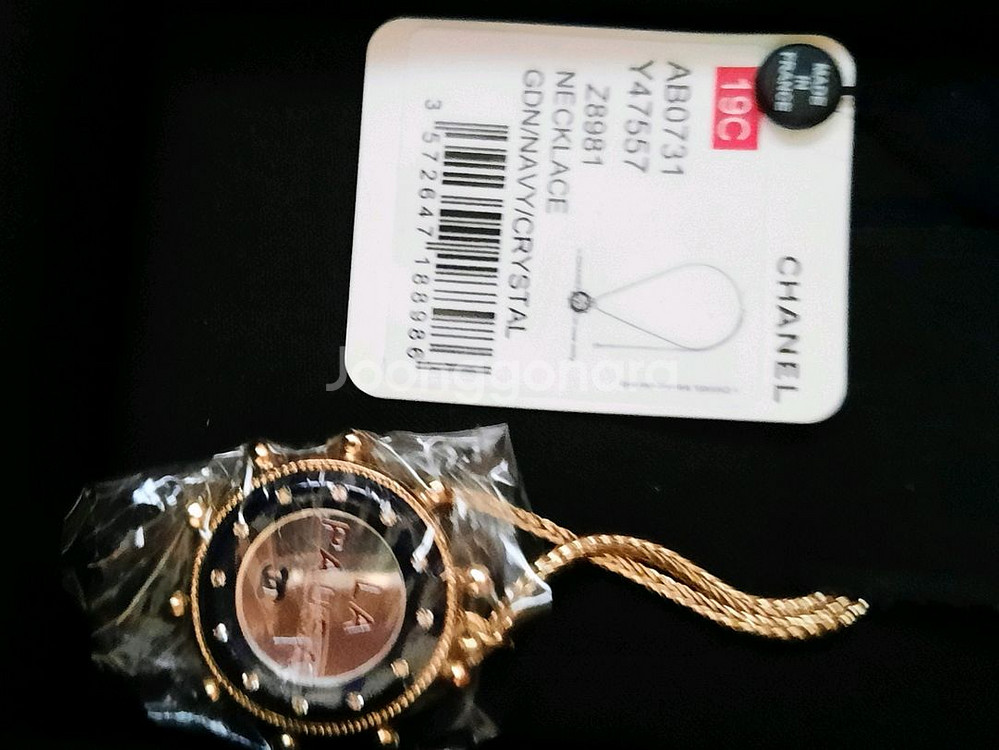 샤넬 골드 크리스탈 목걸이Chanel LA PAUSA 크루즈 목걸이정품--1