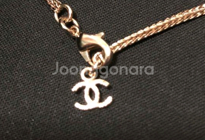 샤넬 골드 크리스탈 목걸이Chanel LA PAUSA 크루즈 목걸이정품--6