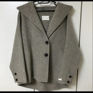 제이머랭 울핸드메이드코트 쥬크씨씨콜렉트온앤온보브리스트라인