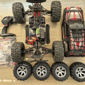 트랙사스 서밋 RC카 판매합니다.