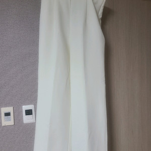 화이트 와이드 팬츠