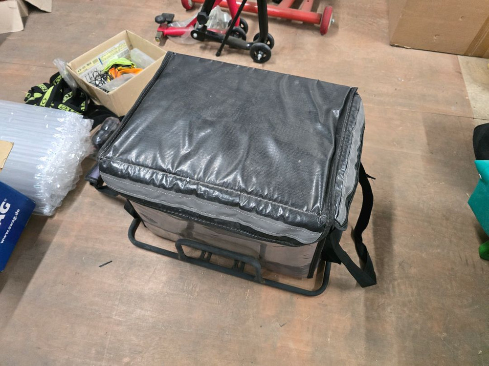 오토바이 자전거 배달통 배달가방 브라켓 이미지