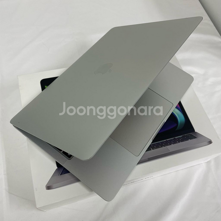 맥푹프로13 터치바 M1 A2338 배터리97%--3